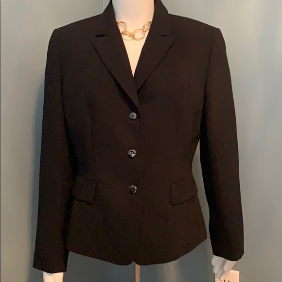 Tahari structured three button black blazer petite - Picture 1 of 6
